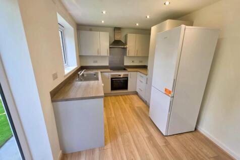 kitchen 2.jpg