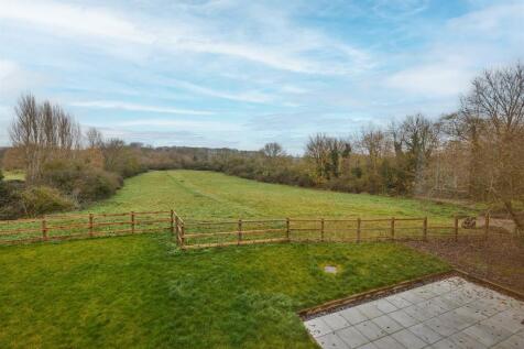 2.5 acre Rear Garden