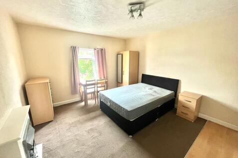Tavistock Court, NOTTINGHAM photo 4