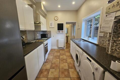 123 Tachbrook Street, Leamington Spa photo 2
