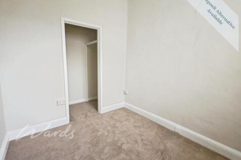 Sir John Moore Avenue Hythe CT21 photo 3