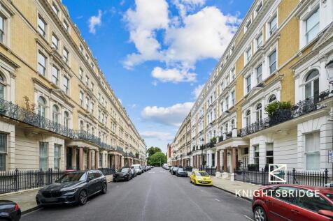 De Vere Gardens (19).jpg