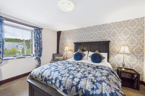 CAM03481G0-PR0114-STILL017