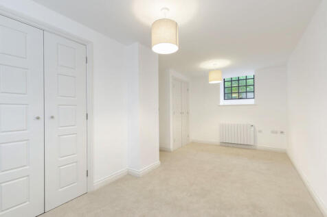Flat 2, Axiom Apt...
