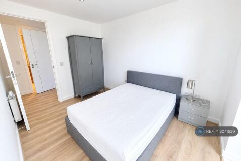 Deveraux House, London, SE18 photo 5