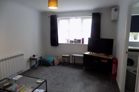 Prestatyn Close,Stevenage,SG1 photo 5
