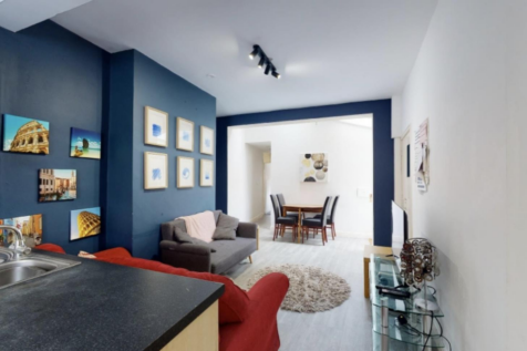 5 Bedroom House in YO10 3BP