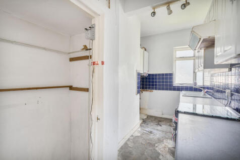 1311440-2-685056f...