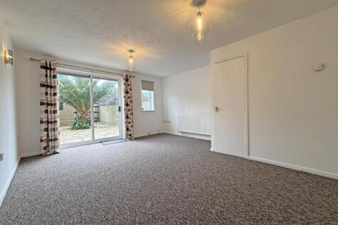 Monica Walk 27 - Lounge Front.jpg