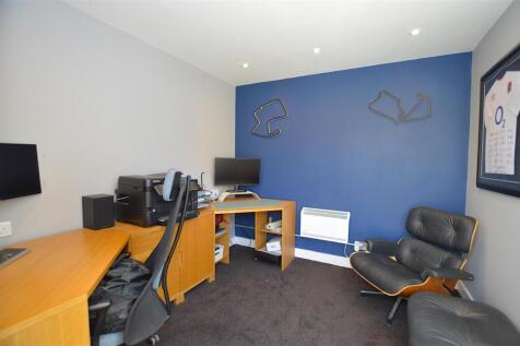 9 Rydal Gardens office.JPG