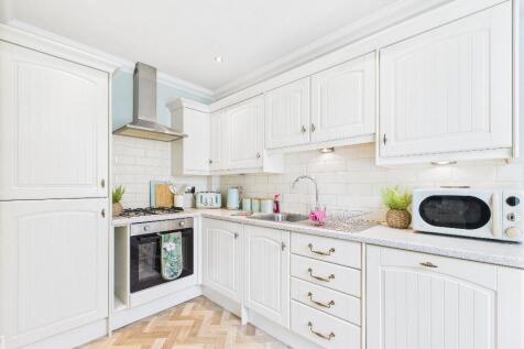 Dovecote Street, Hawick, TD9 photo 3