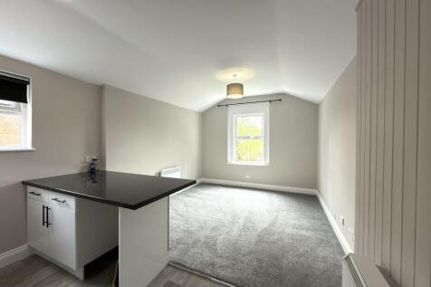 Studio Room
