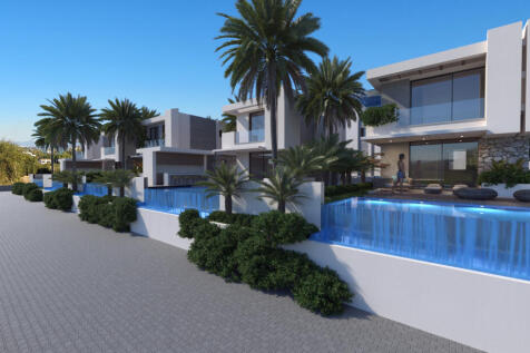 Luxury 2 Bedroom Penthouse Apartment with Communal Swimming Pool and Roof Terrace Image 94 5