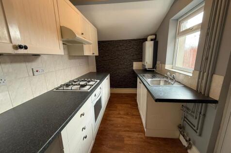 main kitchen.jpeg