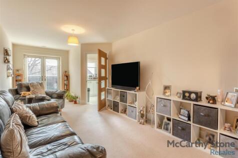 8672857-interior10.jpg