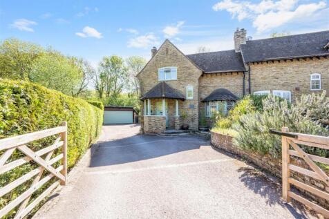 HOOKWOOD COTTAGE, 7- (27).jpg