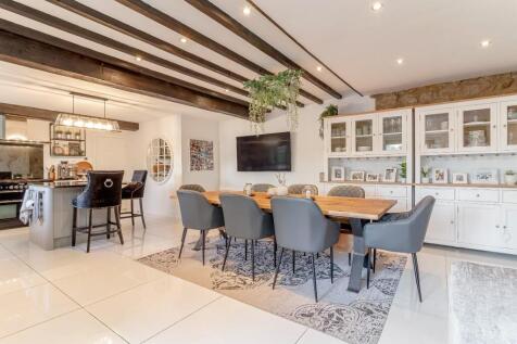 Living Dining Kitchen - B.jpg