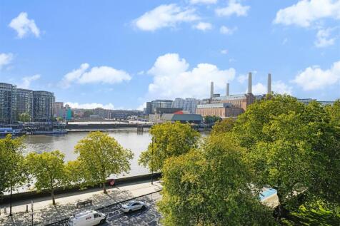 _AKP9857.jpg