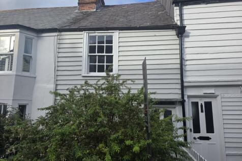 2-bed terraced on Western Road, Lewes, East Sussex, £1,400/mo