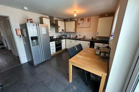 Room 2, Limedale Close, CB1 photo 3
