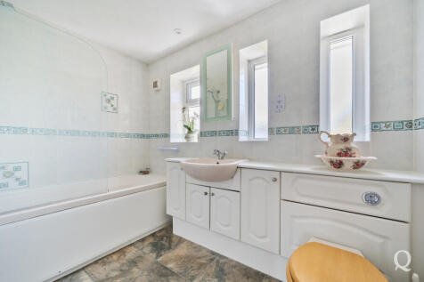 60713641-480d-403...