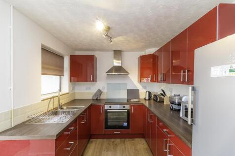 62 - Kitchen.jpg