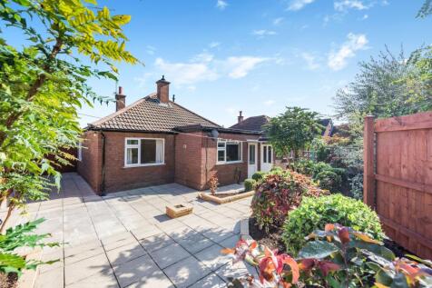 Garden to rear