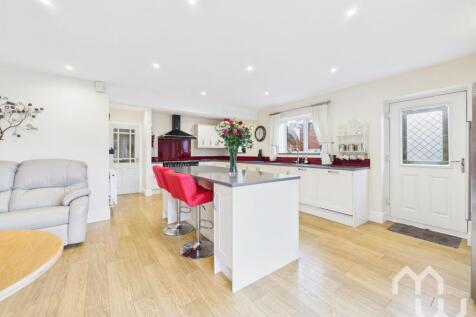 Extended Kitchen / Living Area