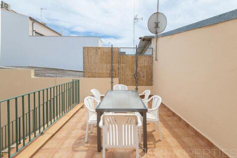 SEMI-DETACHED HOUSE FOR SALE IN PUERTO POLLENSA