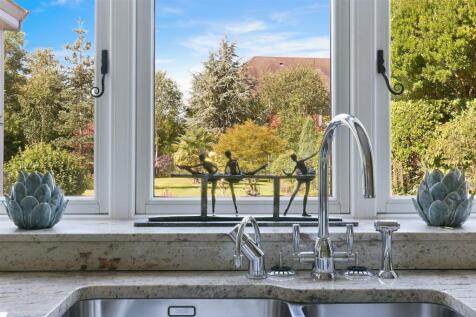 BURDON LANE 152  (34).jpg