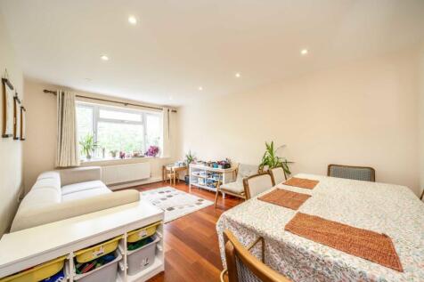 Percy Road, Hampton photo 3