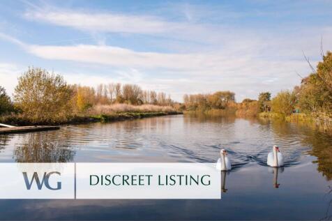 Discreet