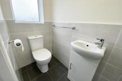 Middelburg Close, Nuneaton photo 4