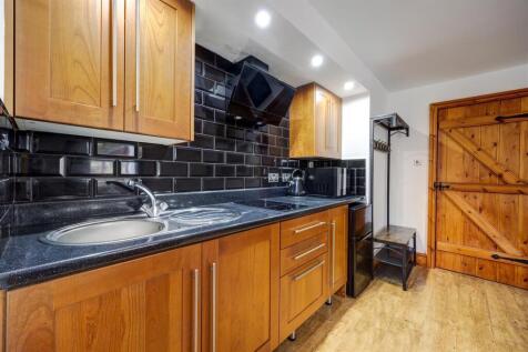 Kitchen/Sitting Room