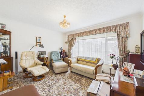 Lounge: