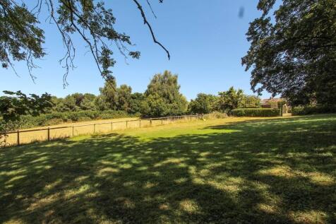 Garden &amp; Paddock a