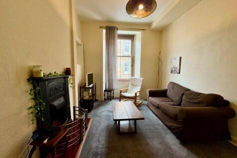 16 1F2WP-Lounge