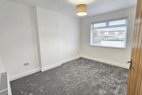 WhatsApp Image 2025-11-13 at 15.30.19 (2).jpeg