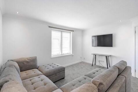 Living Room/Diner