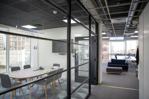 161 Marsh Wall 71.jpg