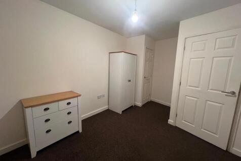 WhatsApp Image 2025-12-05 at 12.46.13 (6).jpeg