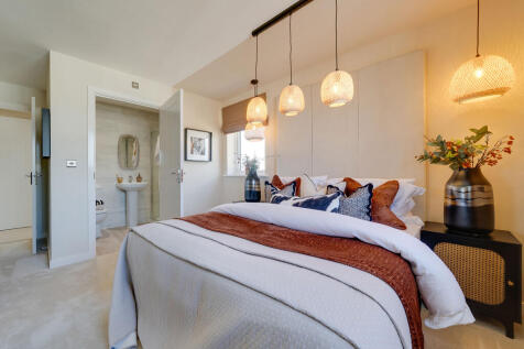 Click to visit Rightmove listing