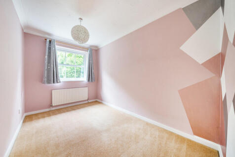 1354757-5-68efbb7...