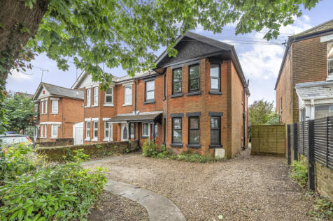 Southampton, SO16 - property photo