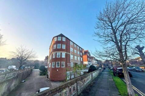 PHOTO-2025-12-10-15-16-39 (2).jpg