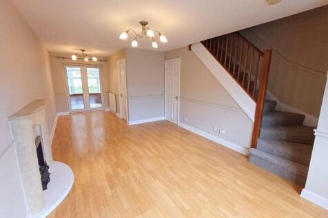 74 Alveston Dr, Ws, SK9 2GA photo 5