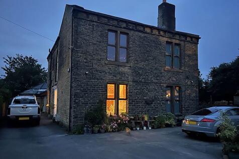 Exterior &amp; Parking