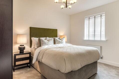 Similar Show Home