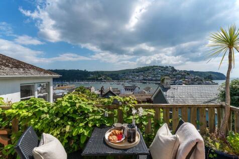 Balcony &amp; View_19 Above Town, Dartmouth