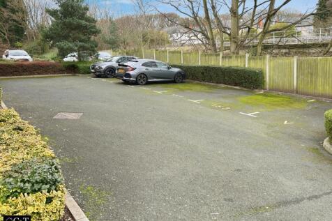 COMMUNAL CARPARK 